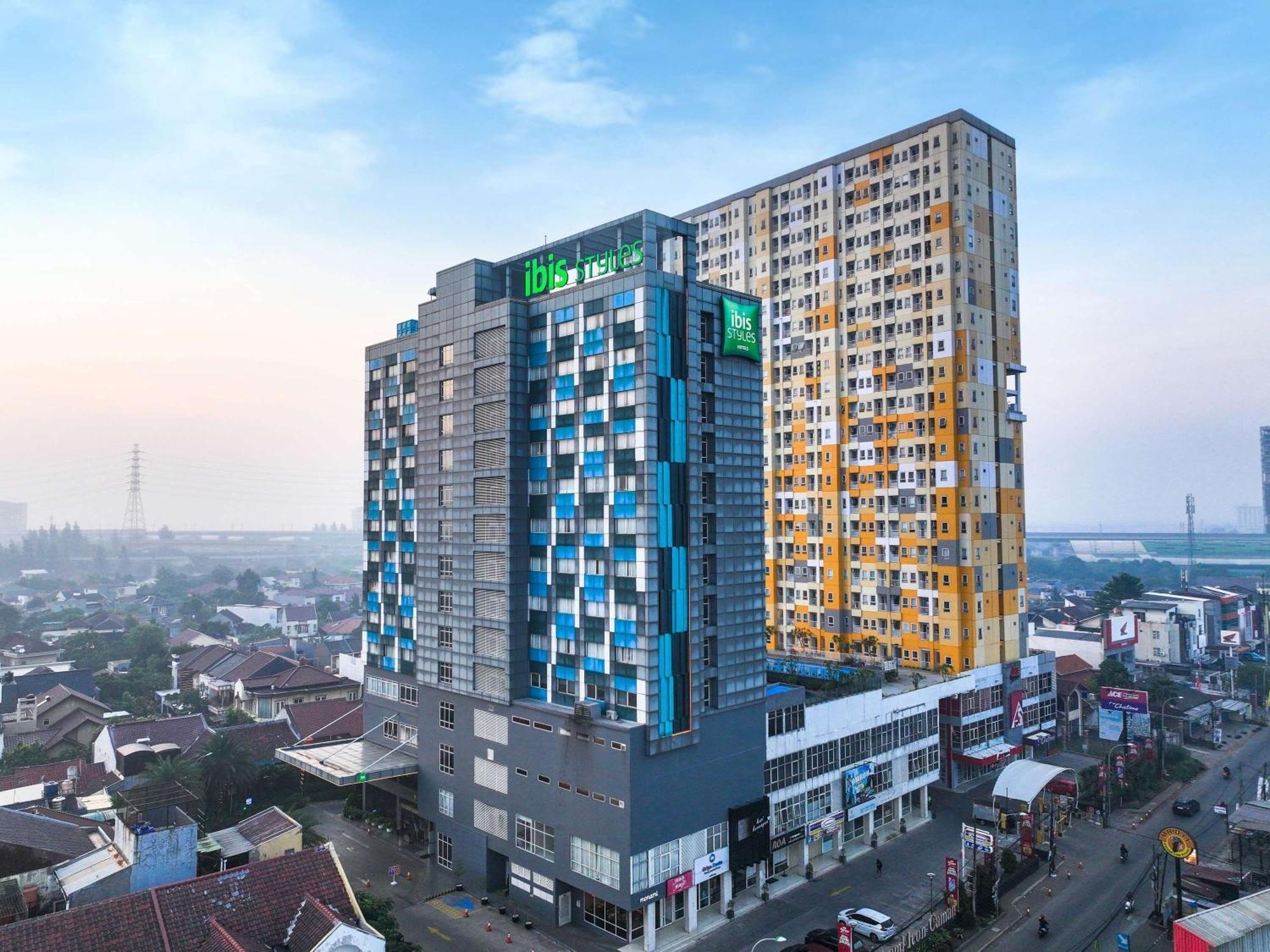 Ibis Styles Bekasi Jatibening Hotel Buitenkant foto