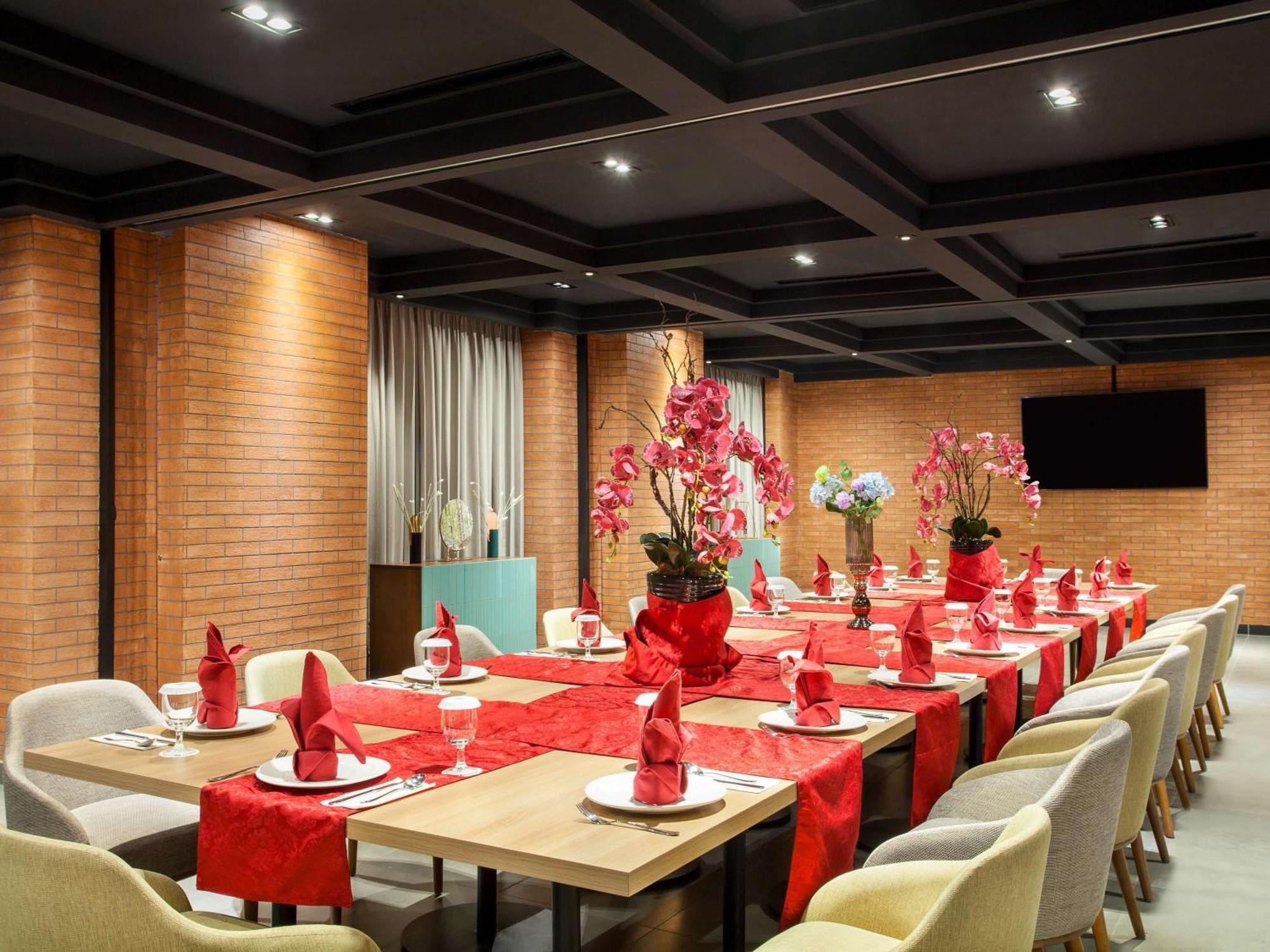 Ibis Styles Bekasi Jatibening Hotel Buitenkant foto
