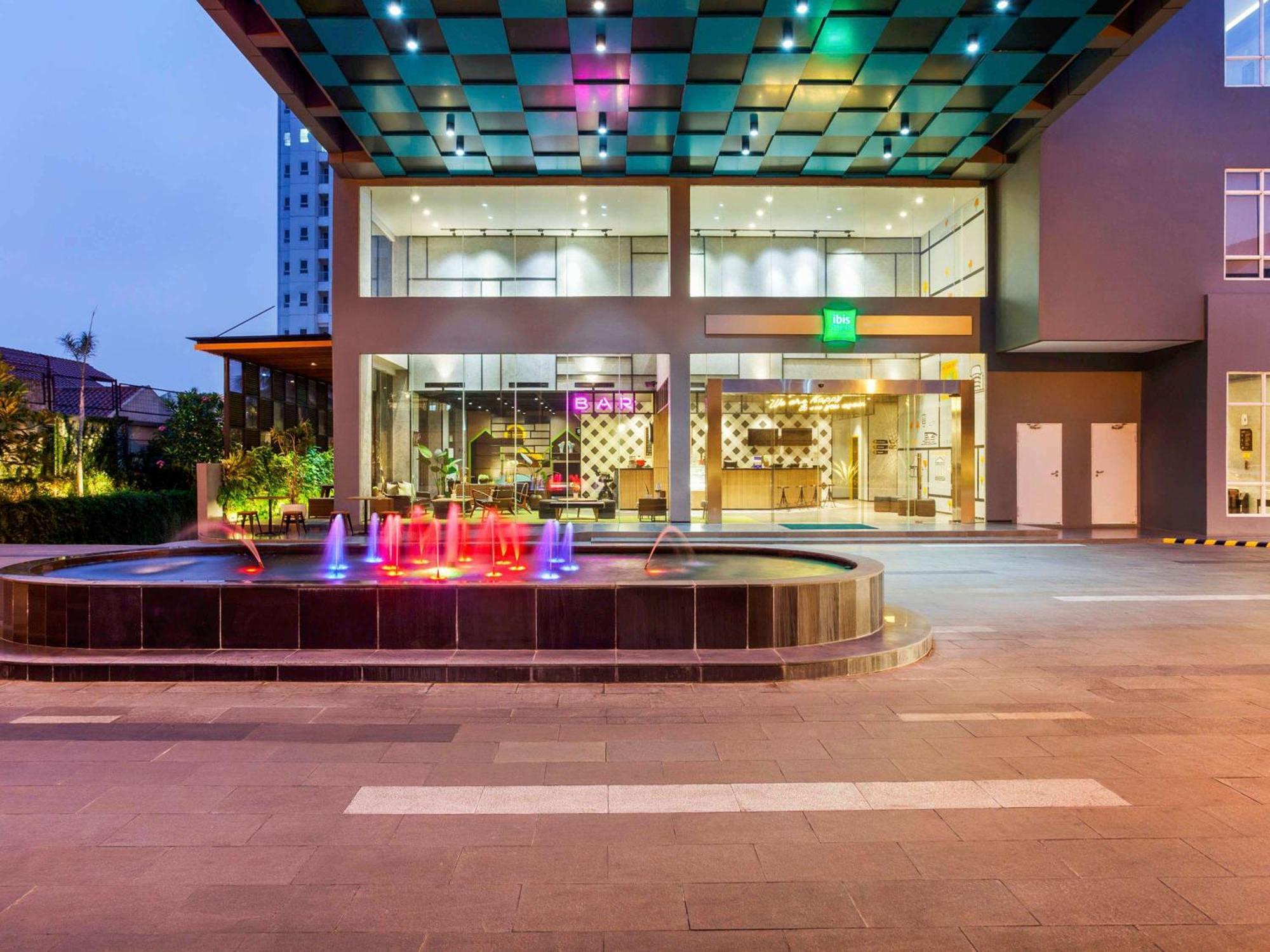 Ibis Styles Bekasi Jatibening Hotel Buitenkant foto