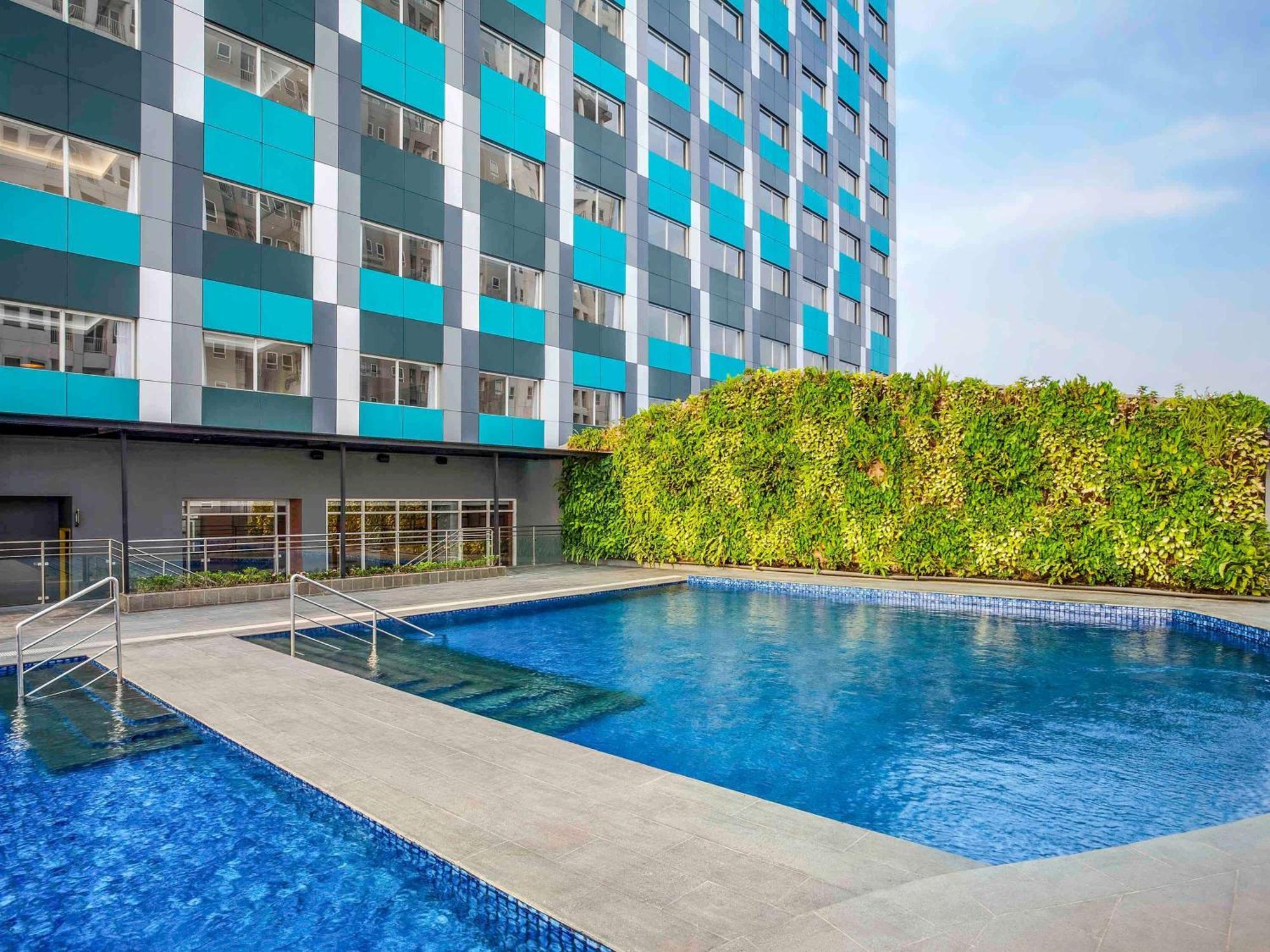 Ibis Styles Bekasi Jatibening Hotel Buitenkant foto