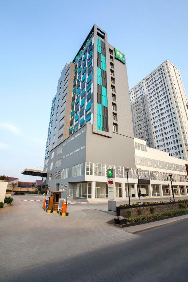 Ibis Styles Bekasi Jatibening Hotel Buitenkant foto